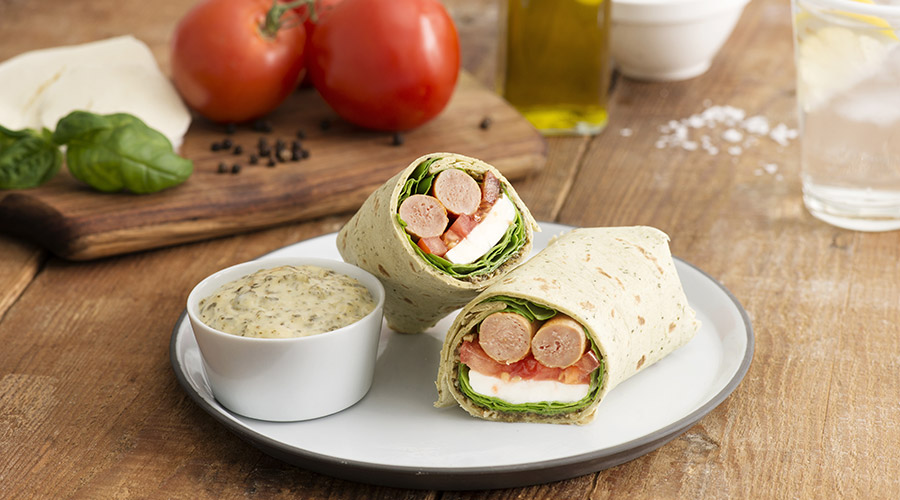 Wraps de saucisse de poulet à la caprese